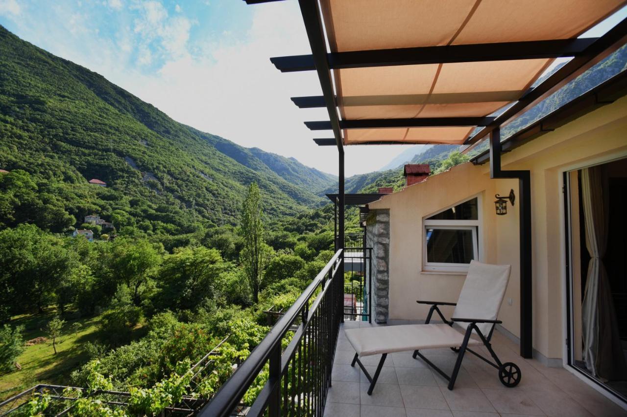 Stone House Morinj Apartment Kotor Exterior photo